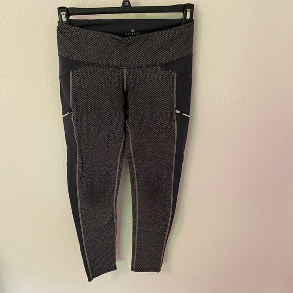 Athleta leggings size small - Picture 2 of 6